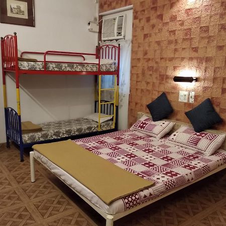 Bis-Lin Home Stay 帕纳吉 外观 照片